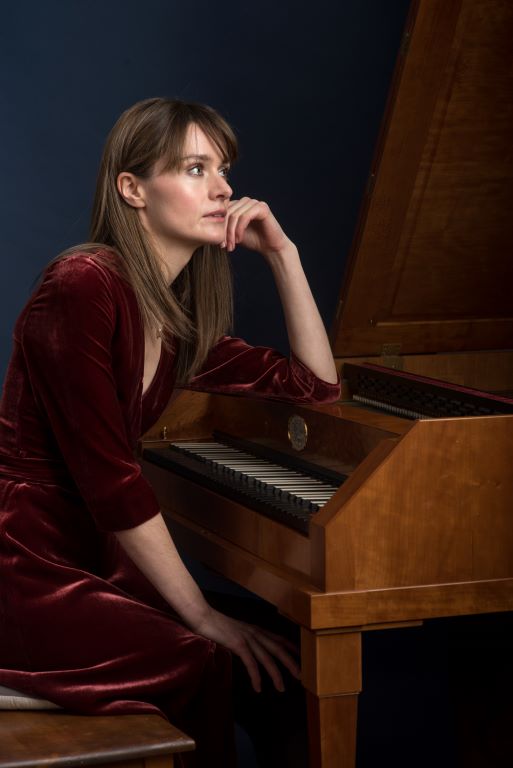 Mélisande McNabney, fortepiano